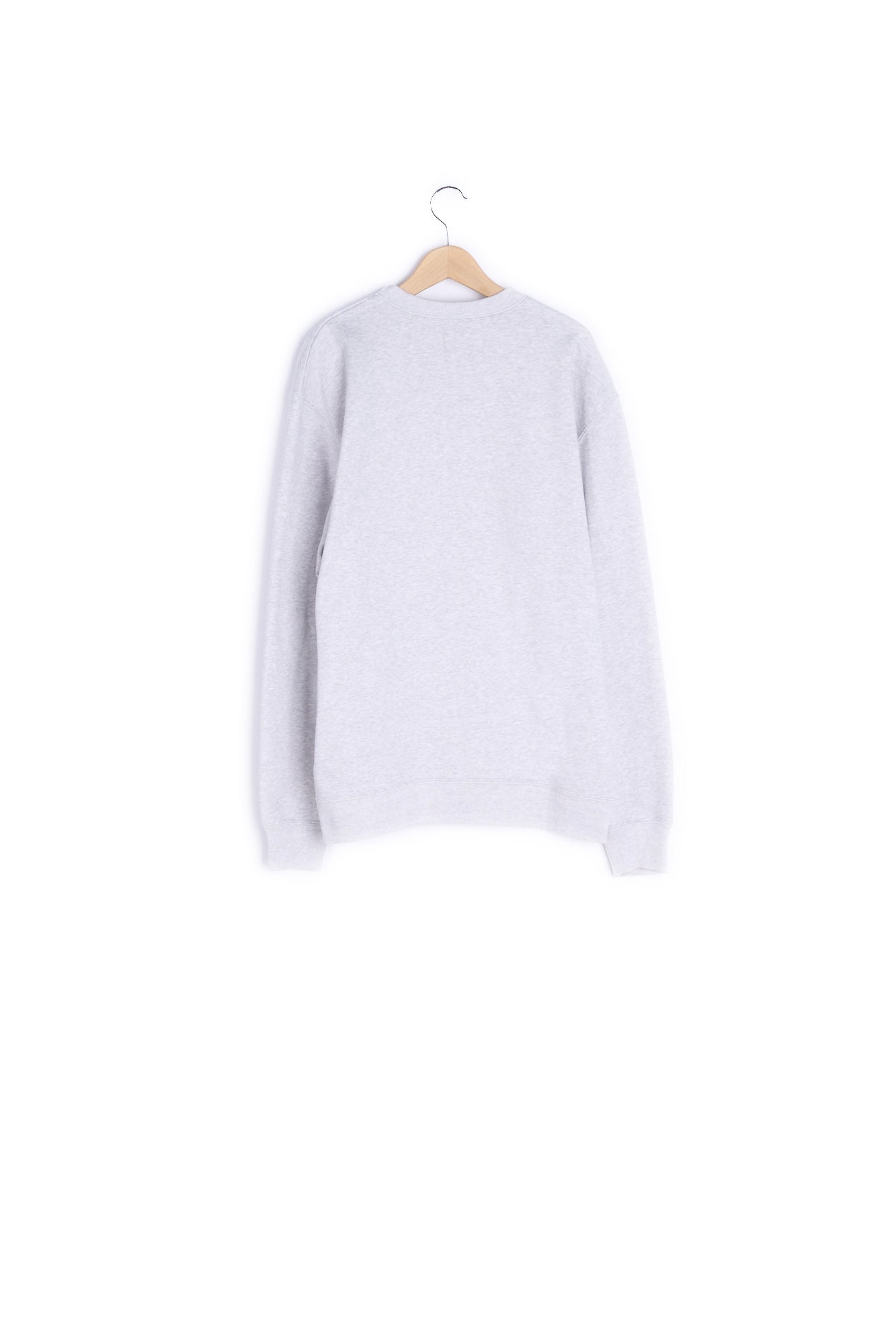 Pull chaud en laine upcyclé par Tilli Aigle