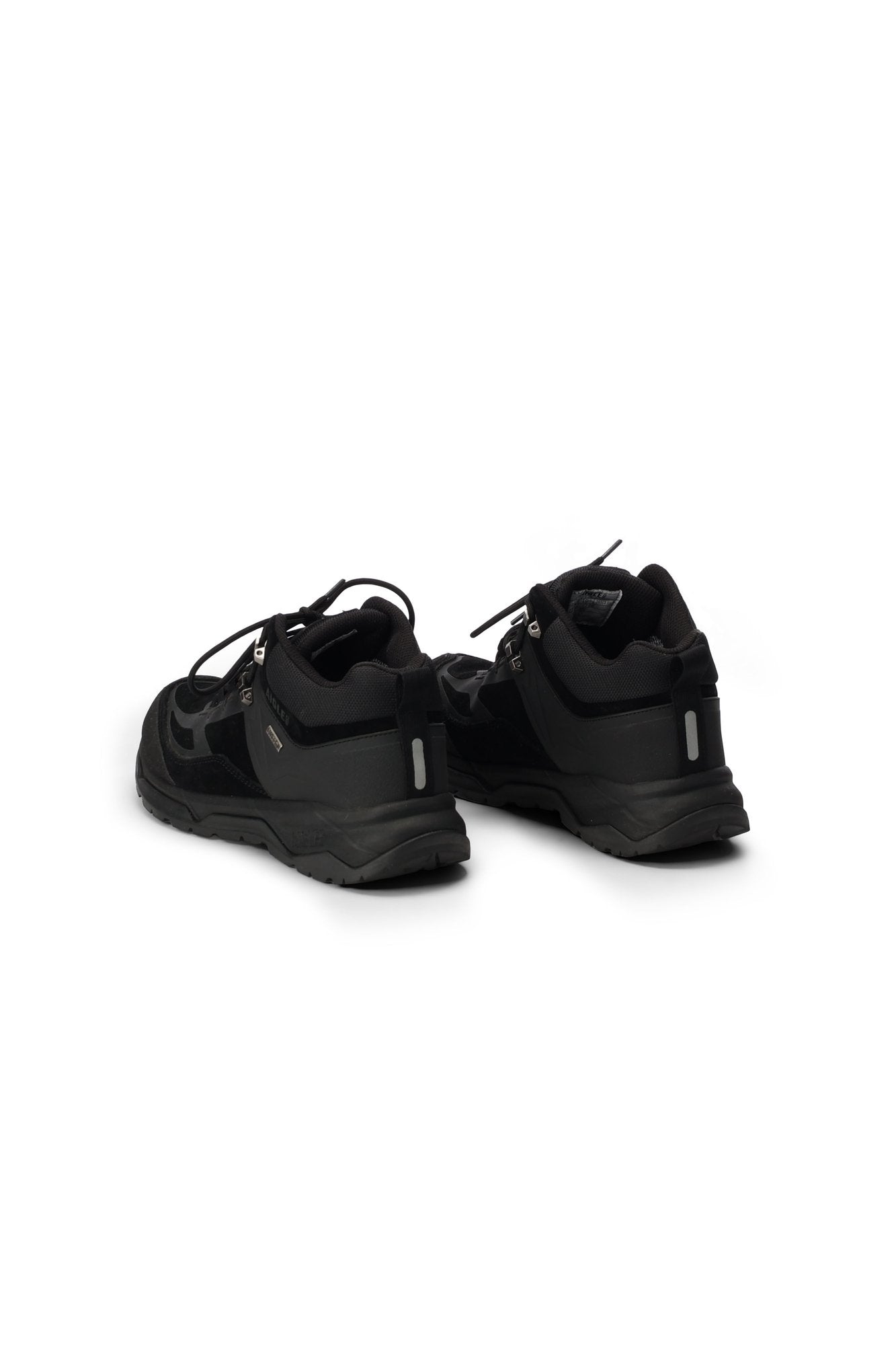 Chaussure de marche ultra légère avec membrane imperméable Aigle
