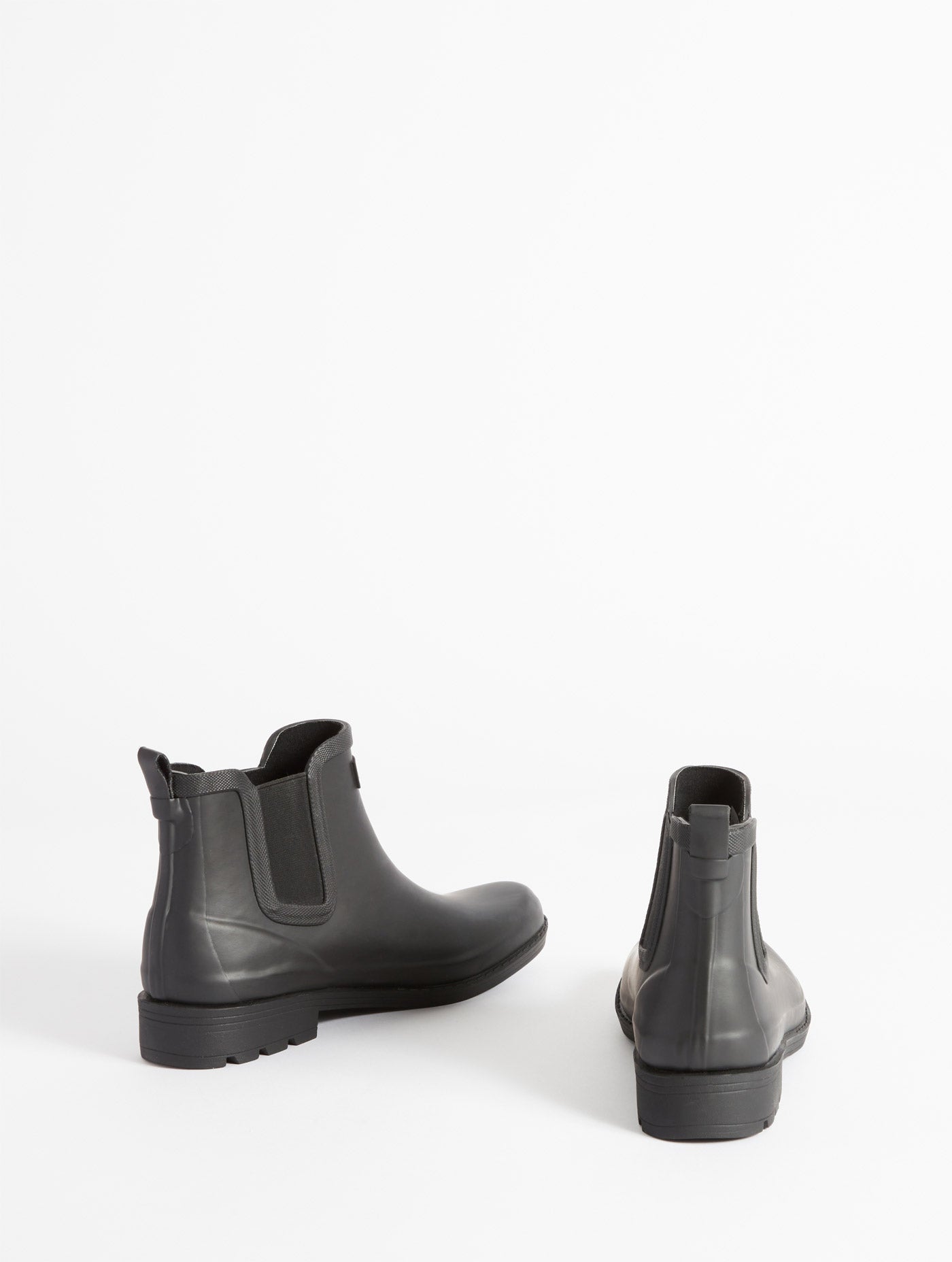 La botte qui se joue de la pluie et des obstacles Aigle