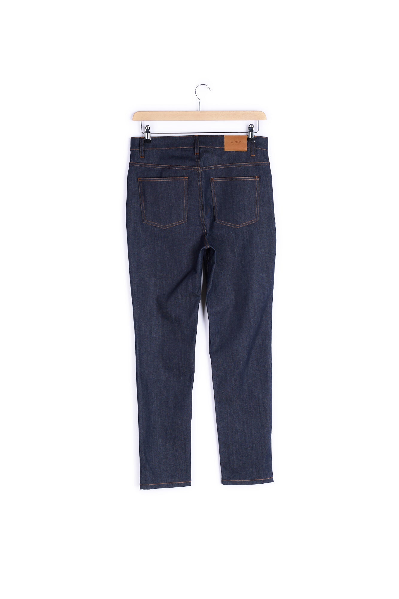 Jean - 42 Aigle